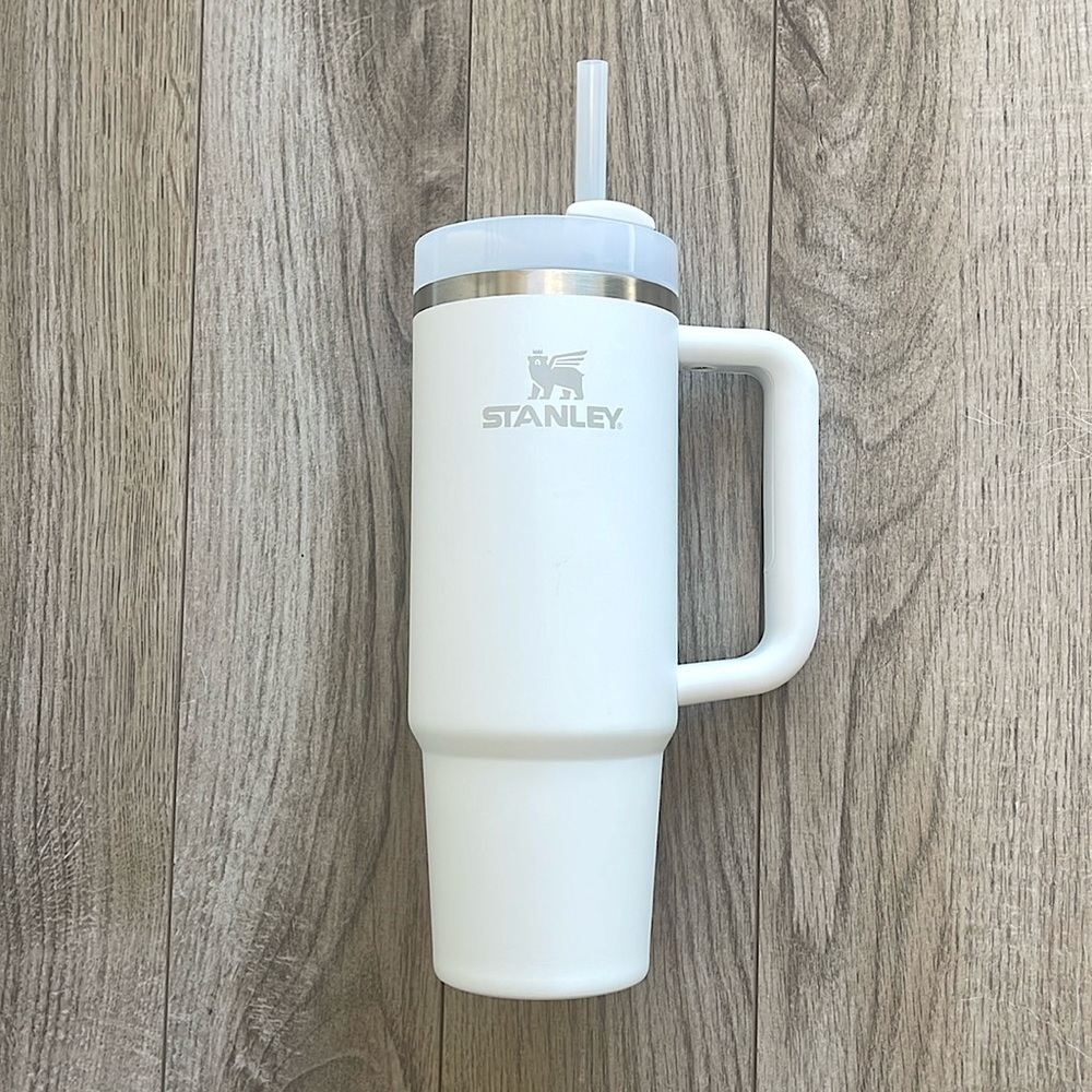 Stanley 30oz. Quencher H2.0 - White